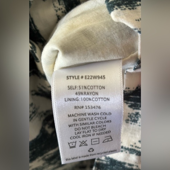 Evereve | Carson Wrap | Women’s Size Medium - Picture 9 of 9